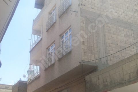 Öz ÇİLOĞLU GAYRİMENKUL'DEN Tahtani Mahallesinde 4 Katlı Bina