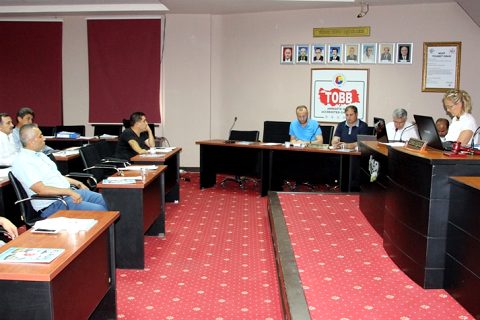 Nizip Ticaret Odası Meclisi Darbe Girişimini Kınadı