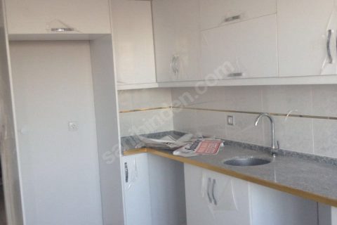 3+1 kiralik doğalgazli sifir daire