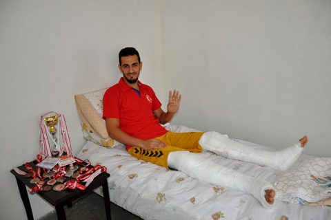 Darbe girişiminde yaralanan gaziye ziyaret