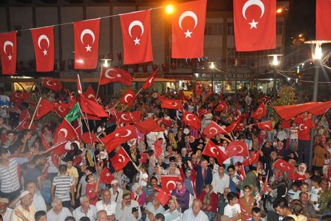 Demokrasi nöbeti coşkusu sona erdi