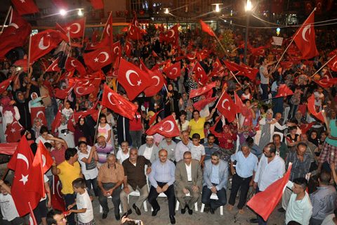 Erdoğan talimat verdi, demokrasi nöbeti uzadi