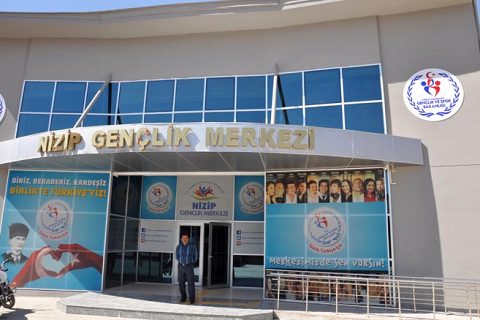 Nizip gençlik merkezi nde yaz tatili dolu geçti
