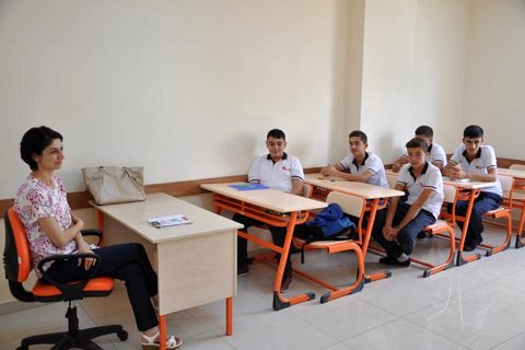 Arti koleji eğitime hazir