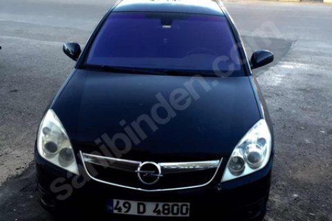 Siyah inci vectra