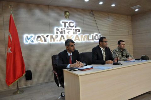Hükümet konaği nda toplanti