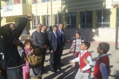 Il milli eğitim müdürü sayin cengiz mete ilçemiz sekili ilkokulu ve ortaokulunu ziyar