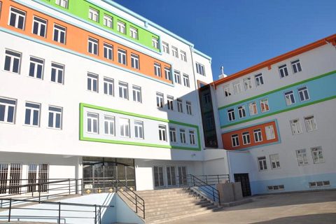 Ali alkan ortaokulu milli eğitime teslim edildi