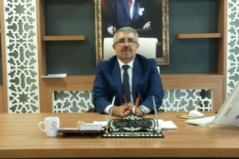 İlçe Milli Eğitim Müdürü Cengiz GÜNDEŞ´in Öğretmenler Günü Mesajı