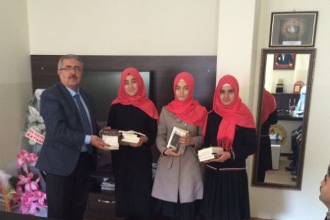 İlçe Milli Eğitim Müdürü Cengiz GÜNDEŞ Abdulhamithan Kız Anadolu İmam Hatip Lisesini 