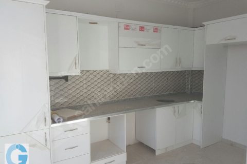 Öz ÇİLOĞLU GAYRİMENKUL'DEN 35 M Yol Civarı 130 M'2 3+1 Daire...