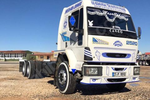 özkiliçoğlundan ford cargo 2001 model şahin bakişli şase