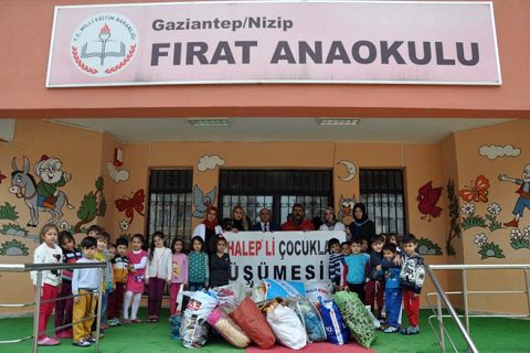 Halepli çocuklar üşümesin" Yardim kampanyasi