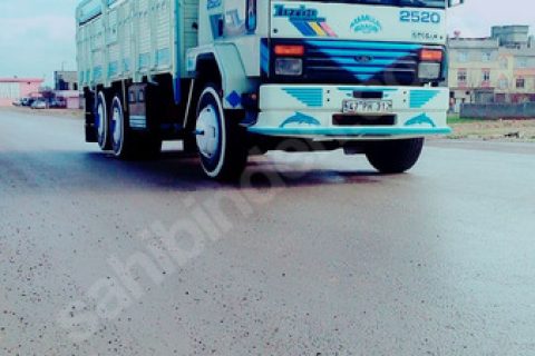 Türkmenler oto galeriden 1997 model cargo
