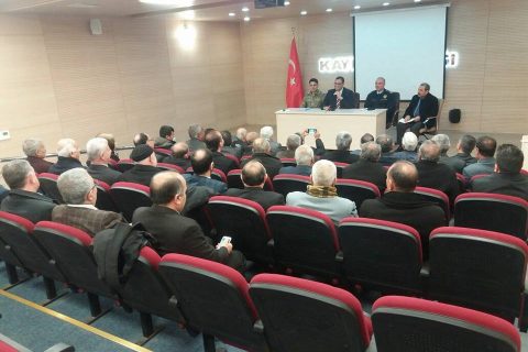 Nizipli Daire Müdürleri ve Merkez Mahalle Muhtarlarinin katılımıyla toplantı yapıldı.