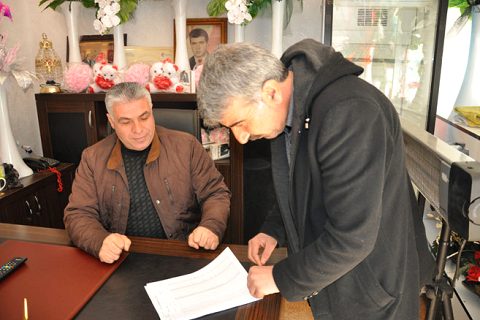 Seçmen listeleri askida