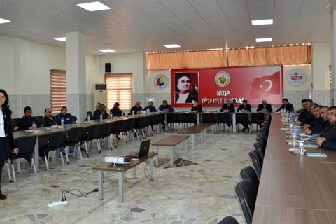 Nizip ticaret borsasi tarafindan diş ticaret eğitimi düzenlendi