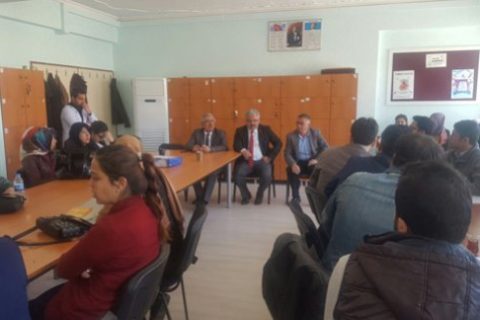 İlçe Milli Eğitim Müdürümüz Sayın Cengiz GÜNDEŞ Namık Kemal Ortaokulu´nu Ziyaret etti