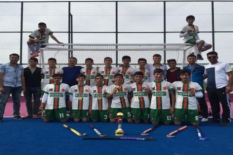 Okul Sporları Genç Erkekler Hokey Müsabakalarında Yahya Altınbaş Anadolu Lisesi Türki