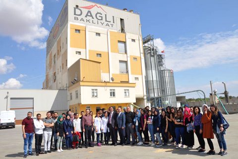 öğrencilerden dağli bulgur a ziyaret