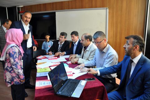 öğrencilere hadis yarişmasi