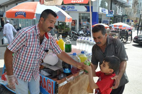 Asitsiz içecekler ilgi görüyor