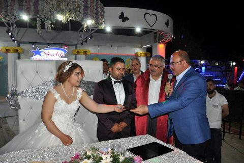 Başeğmez ve kiliç ailelerinin mutlu günü