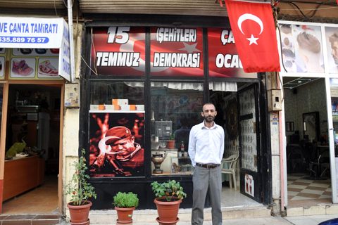 çay ocağinin ismini değiştirdi