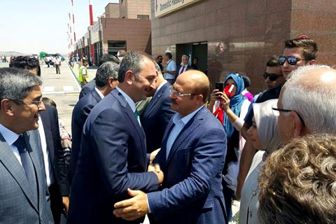 Adalet bakani abdulhamit gül gaziantep te