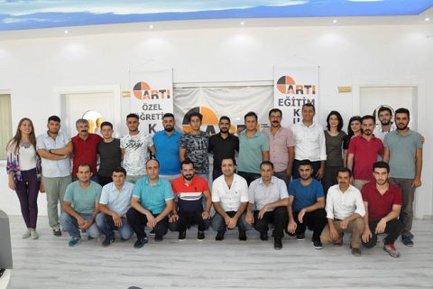 özel arti eğitim kurumlari mezunlariyla bir araya geldi