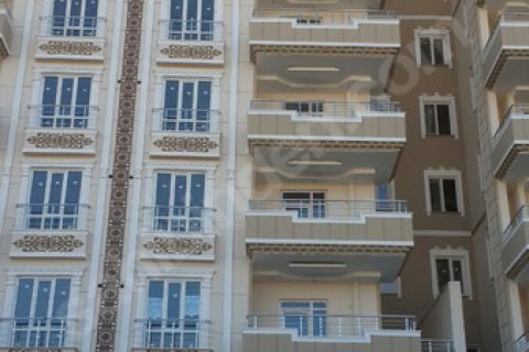 Uygar emlaktan 3+1 lux daire
