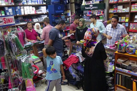 öğretmen kirtasiye de hediyeli satişlar
