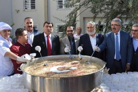 İmam Hatip Liselileri Derneği ve İmam Hatip Okulları Platformu tarafından Aşure etkin