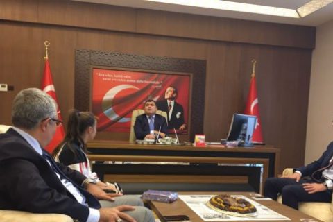 Nizip Mehmet Akif Ersoy HEM ve ASO Karate Takımı ve Kick Boks takımından Kaymakamımız