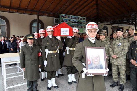 Nizip li kore gazisi vefat etti