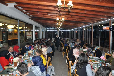 öğretmenler ikbal de bir araya geldi