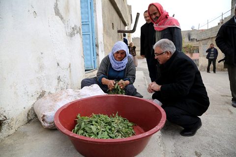 Akdoğan karşiyaka mahallesi ni ziyaret etti