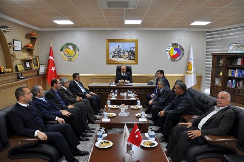 Kaymakam şahin ticaret borsasina iade i ziyarette bulundu