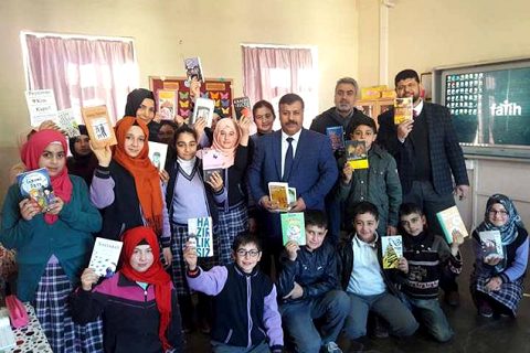 Ekba dan eğitime kitap desteği