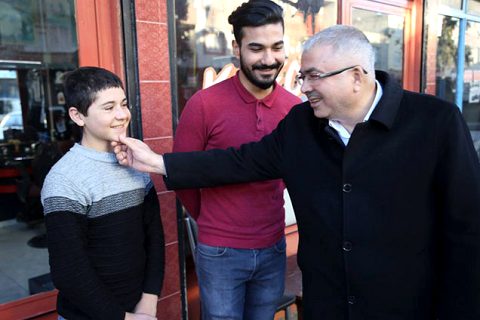 Vatandaş haci fevzi akdoğan i kuçakladi