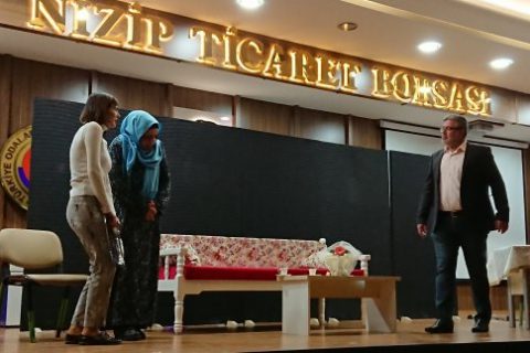 8 Mart Dünya Kadınlar Gününde Tiyatro gösterisi yapıldı.