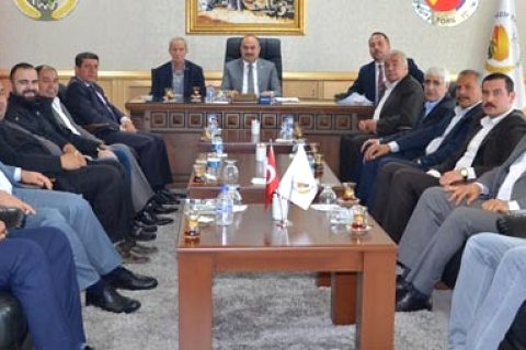 Meclis başkanlik divani en yaşli üye başkanliğinda seçildi