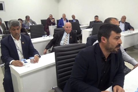 Başkan akdoğan  mahalle muhtarlari ile toplanti yapti