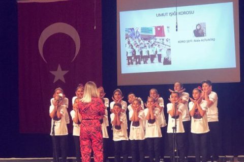 Ulusal Koro Şenliğine İlçemiz Mustafa Özkaya Ortaokulu korosu katıldı.