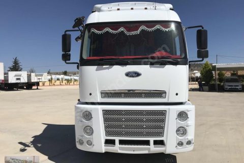 Eskiliçlar tir pazarindan 2012 cargo 1838 çekici beyaz