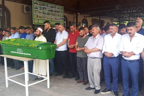 Zabita memuru yaşamini yitirdi