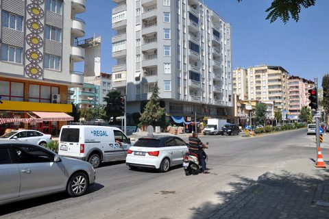 Kavşaklarda trafik işiği çalişmasi