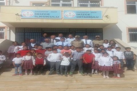 Nizip Kaymakamı Sayın Kemal ŞAHİN ve İlçe Milli Eğitim Müdürümüz Sayın Cengiz GÜNDEŞ 