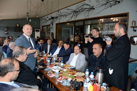 Ağcan basin mensuplariyla bir araya geldi