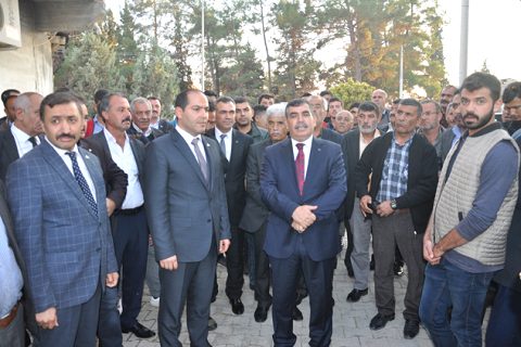 Yilmaz aday adayliğini açikladi